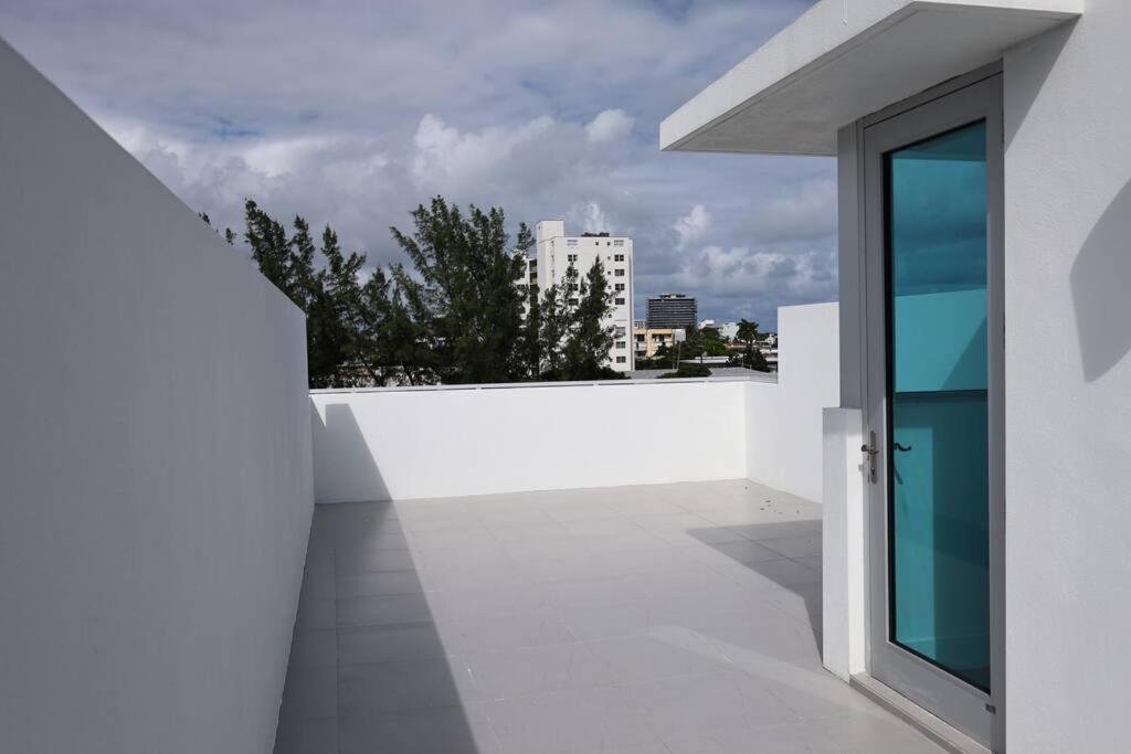 Luxury Miami Beach House Villa Exterior photo